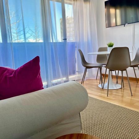 El Capricho Terrassa. Apartment Екстериор снимка
