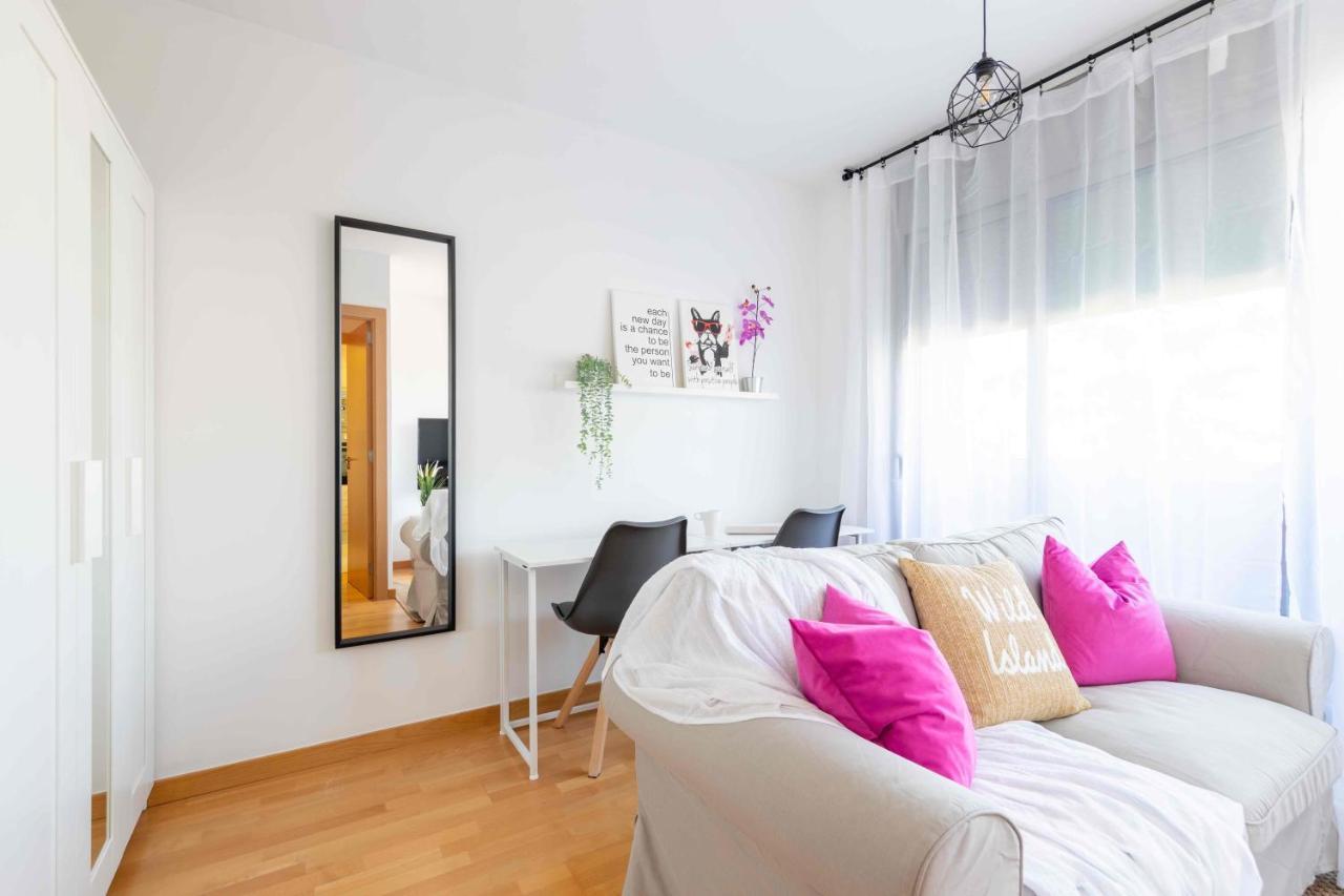 El Capricho Terrassa. Apartment Екстериор снимка