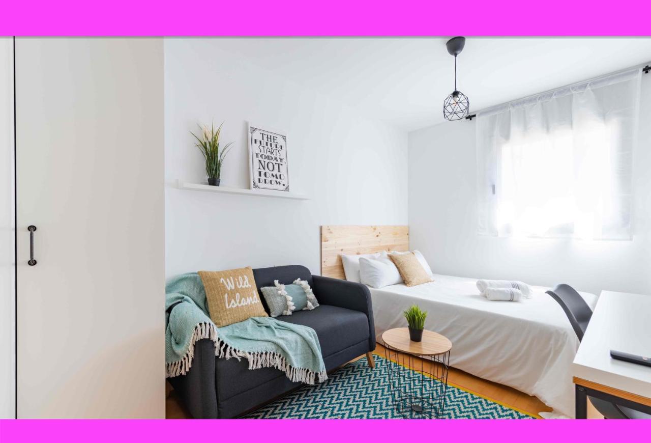 El Capricho Terrassa. Apartment Екстериор снимка